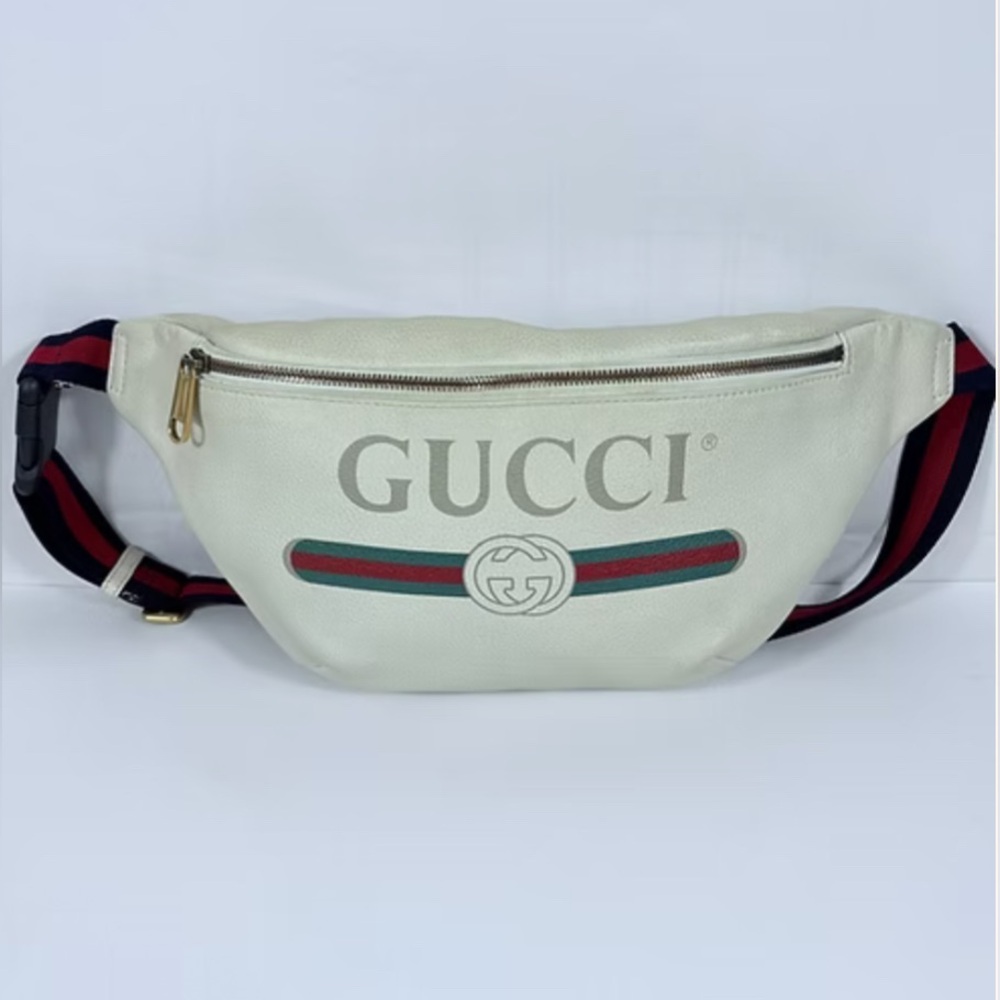 Authentic GUCCI BELT BAG!!! Large bum bag, Fanny pack, white Gucci logo